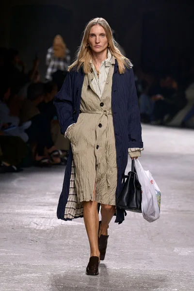 Look 36